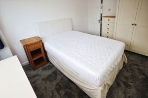 Bedroom- click for photo gallery